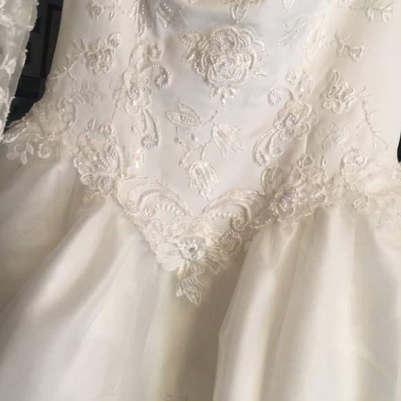 Sweetheart Ivory Ballgown Wedding Dress Size 12. Gently used. - Picture 6 of 16